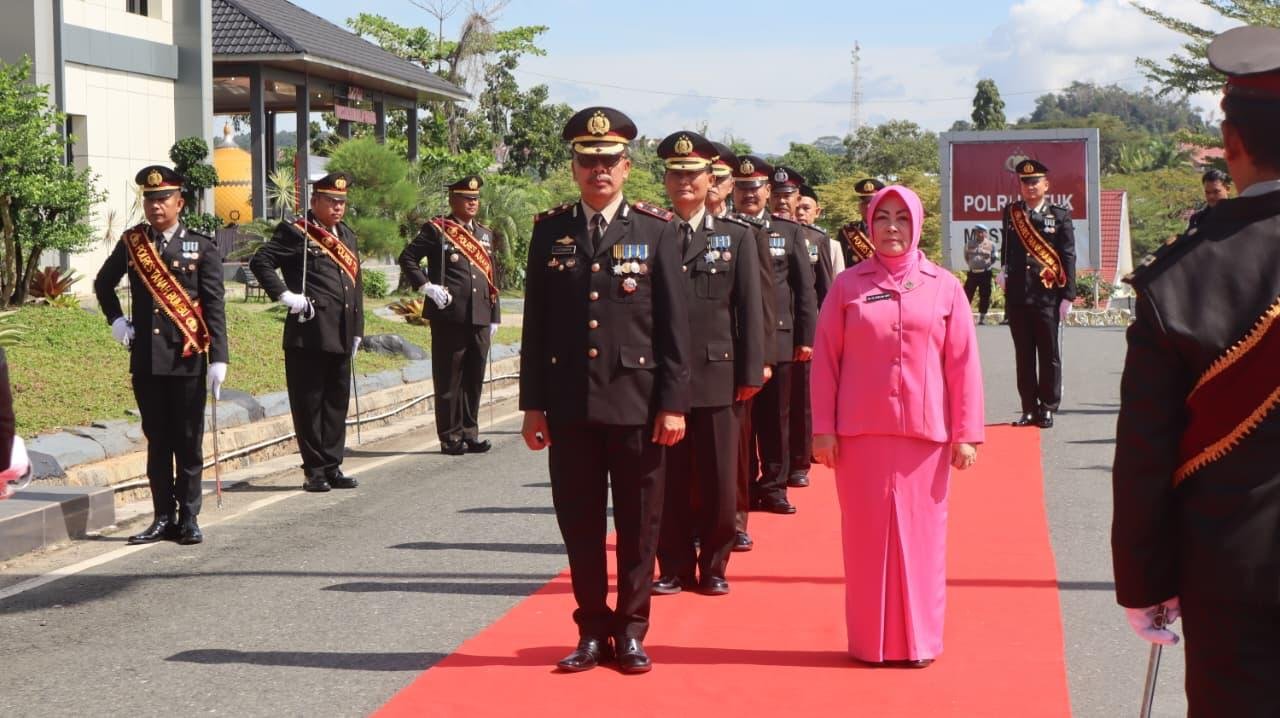 Polres Tanah Bumbu Melangsungkan Upacara Purna Bhakti