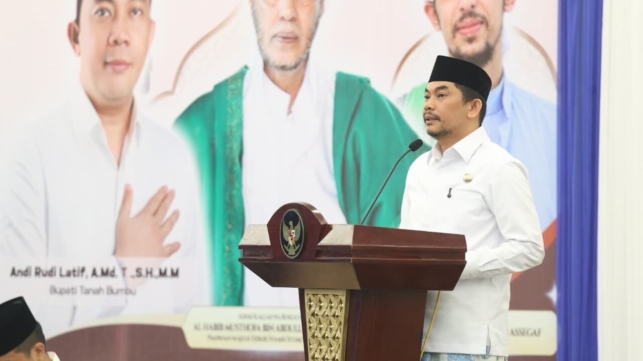 Pemkab Tanah Bumbu Gelar Istighosah, Bupati Ajak Masyarakat Bersinergi Cegah Karhutla