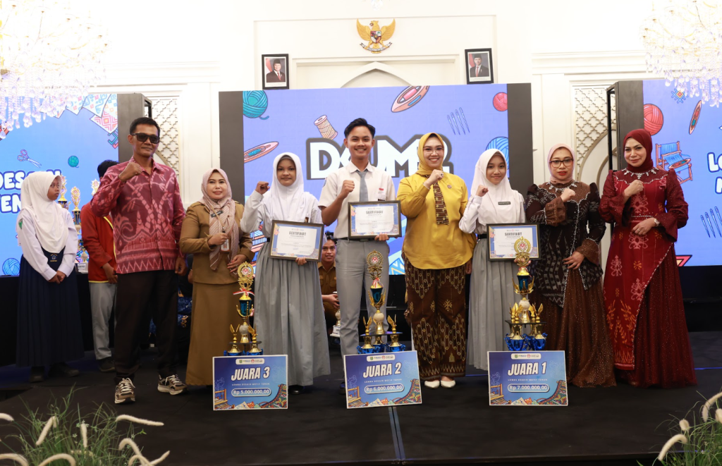 Tanah Bumbu Gelar Lomba Desain Motif Tenun, Dorong Kreativitas Generasi Muda dan Pelestarian Budaya Lokal